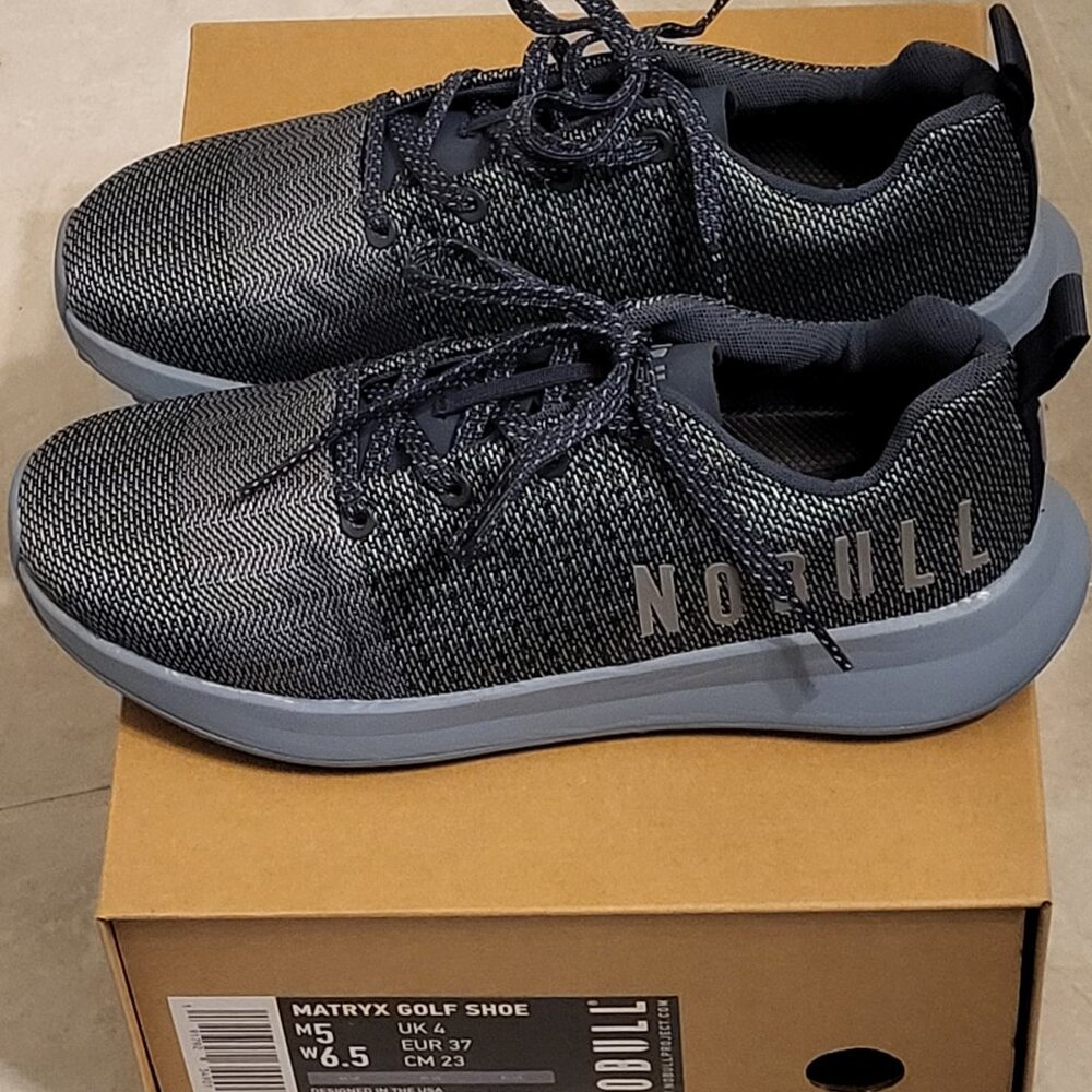 New with Box- No BULL Matryx Golf Shoe- Womens 6.5, Mens 5- Blue